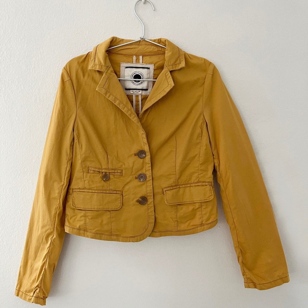 Daughters Of The Liberation 3-Button Mustard Yellow Cotton Jacket. Size 2.